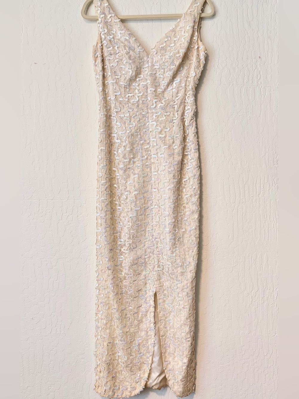 Vintage Sequin Evening Dress with V-Neck & Front Slit